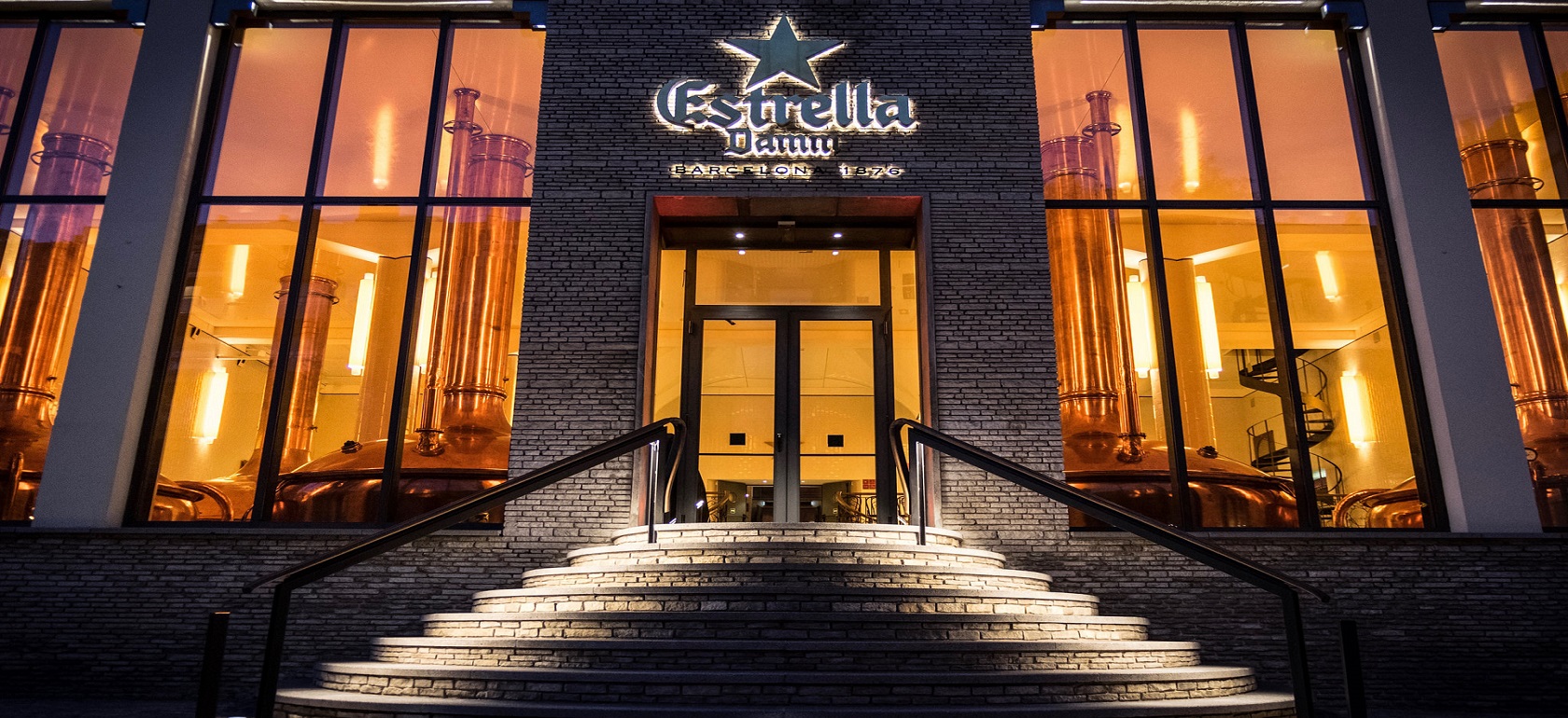 /barcelona/classificaties/estrella-damm-brewery/DAM BIG 2-1510653843.jpg Fabrica della birra Estrella Damm